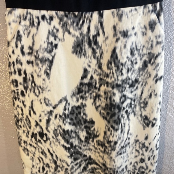 Ellie Tahari Dress Size 0 - Picture 3 of 5